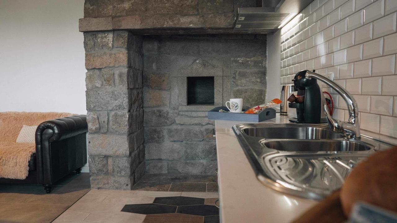 Casas Do Forneiro A Casa Para 2 Pessoas Nordeste  Exteriör bild